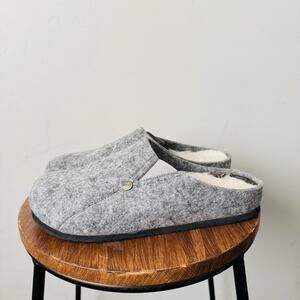 Hot Cakes Gray Wooly Clog With Fur Lining Women’s Size 11
